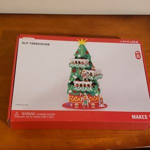 Elf tree house large christmas craft